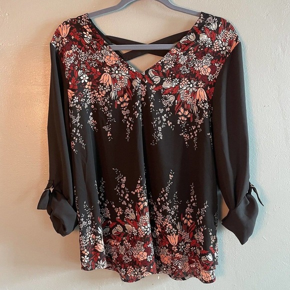 Maurices Blouse Top Chiffon Floral Roll Tab X Back Size Medium Soft Sheer Light - Picture 1 of 6